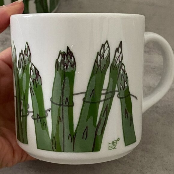 Vintage Green Asparagus Spears White Ceramic HBBZ Brand Coffee Mugs Set Four - Picture 4 of 8